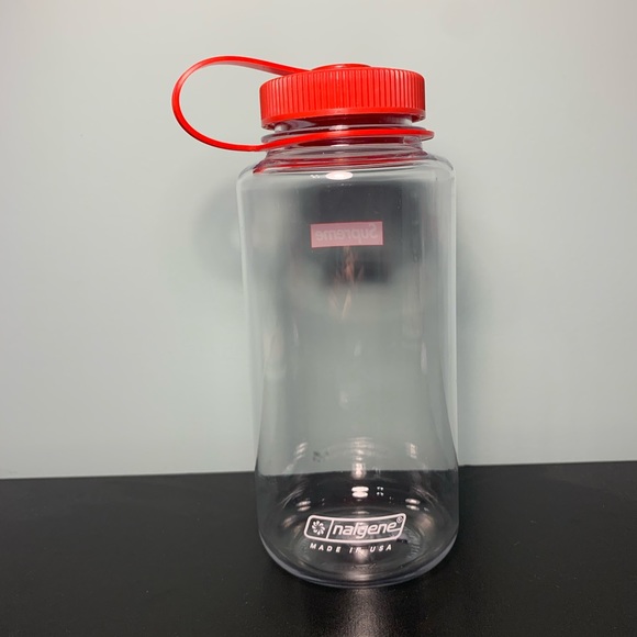 Supreme/Nalgene Water Bottle - Picture 4 of 4